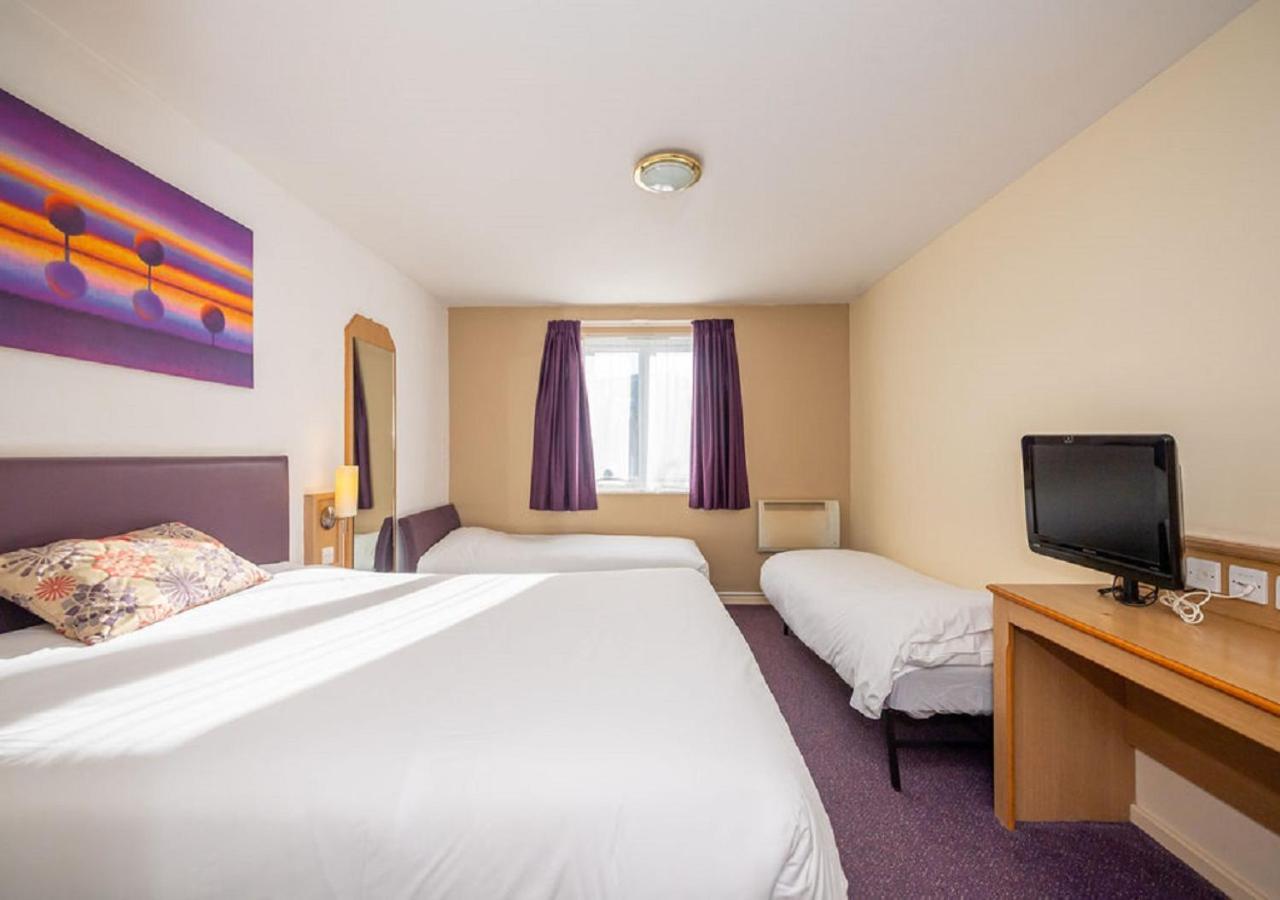 Stables Inn, Aintree Liverpool Eksteriør bilde